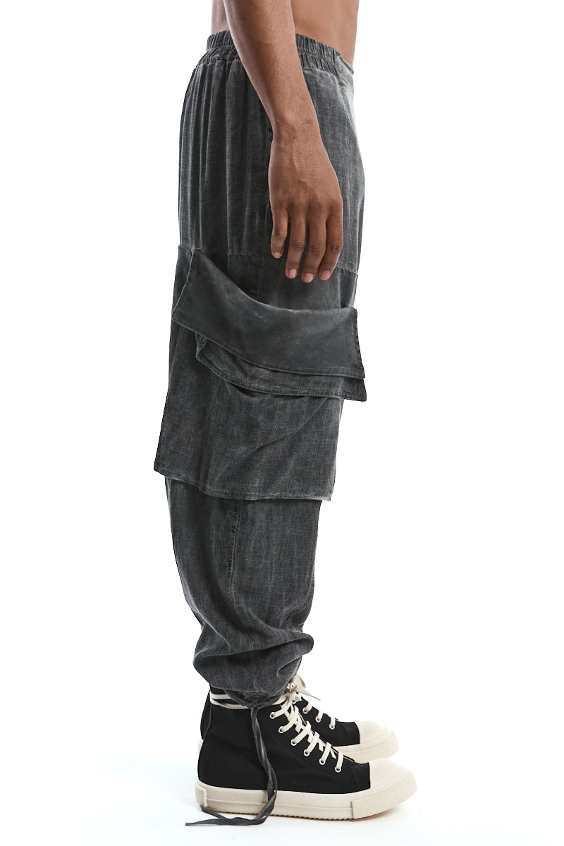 GREY OVERSIZED COLD-DYED TROUSERS