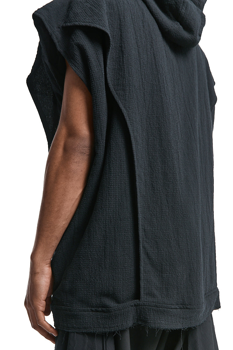 OVERSIZED HOODED ZIP-VEST