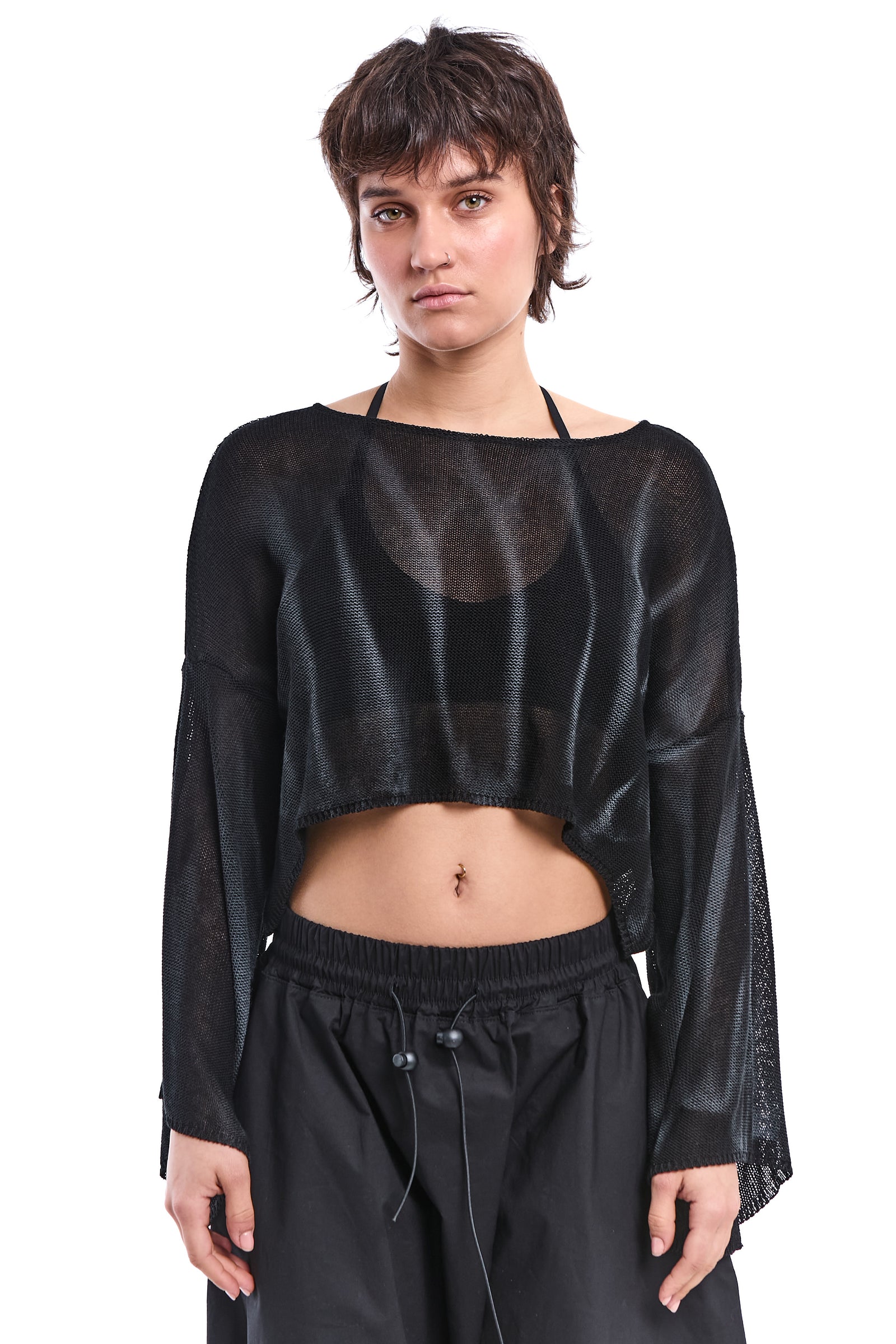BLACK SPRAYED CROPPED KNITWEAR
