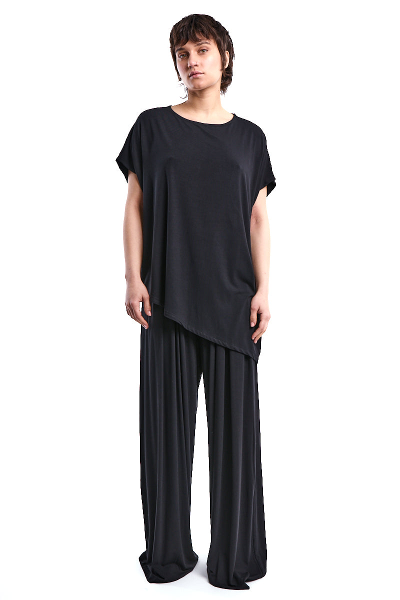 BLACK ASYMMETRIC BAMBOO JERSEY T-SHIRT