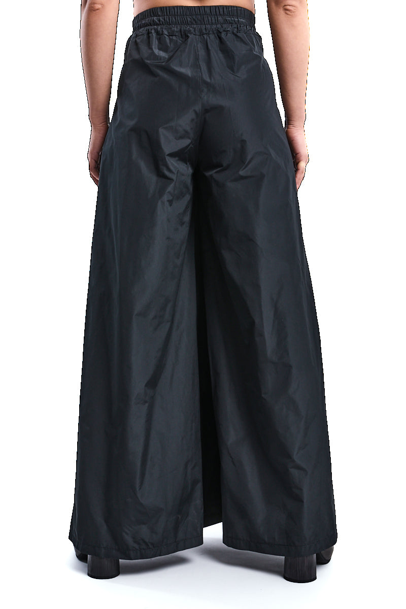 BLACK TAFFETA FLARED PALAZZO PANTS