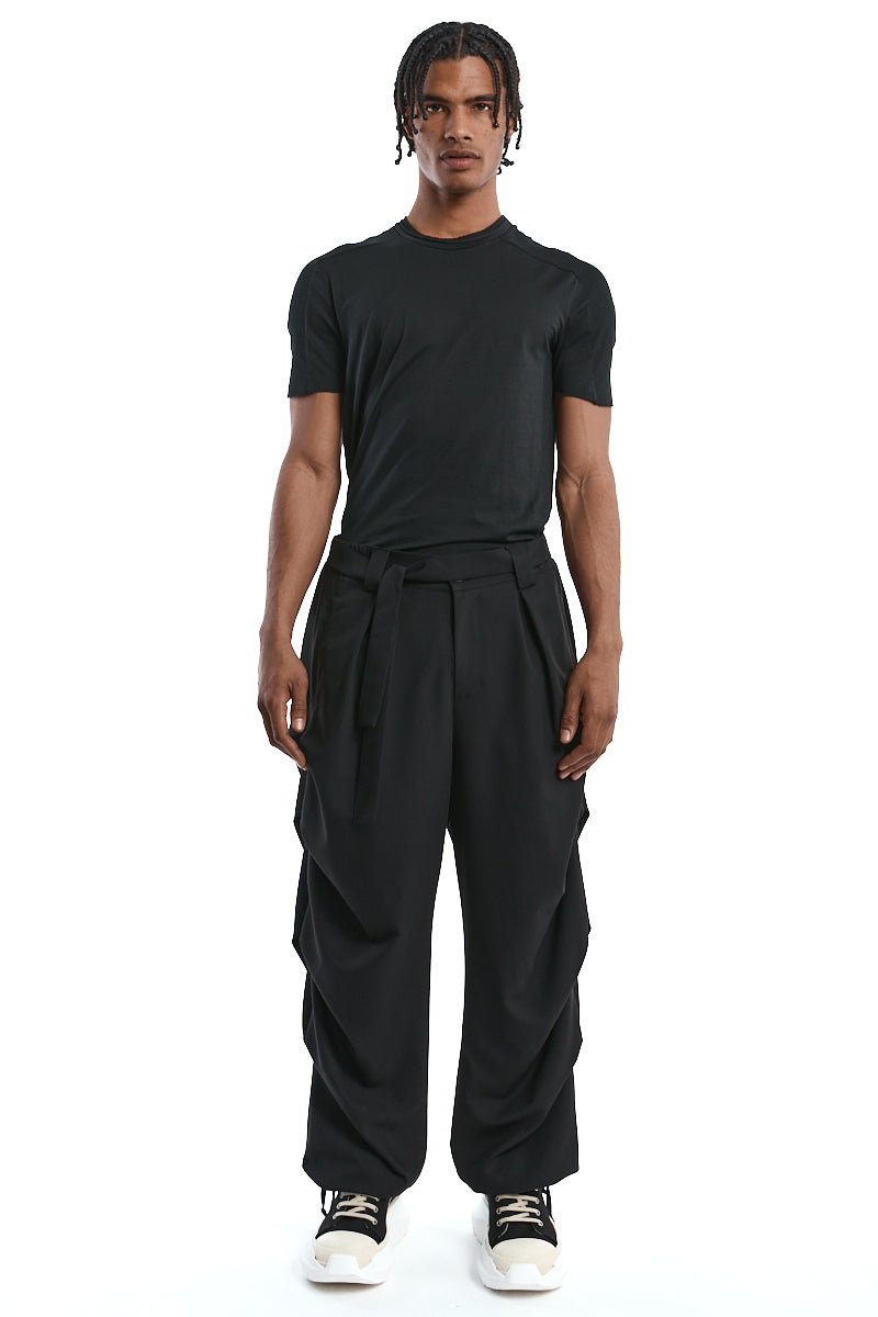 OVERSIZED FLUID-STRETCH TROUSERS