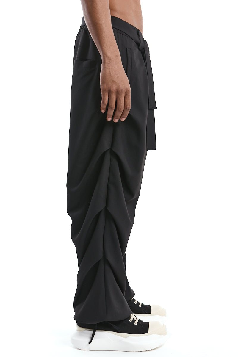 OVERSIZED FLUID-STRETCH TROUSERS