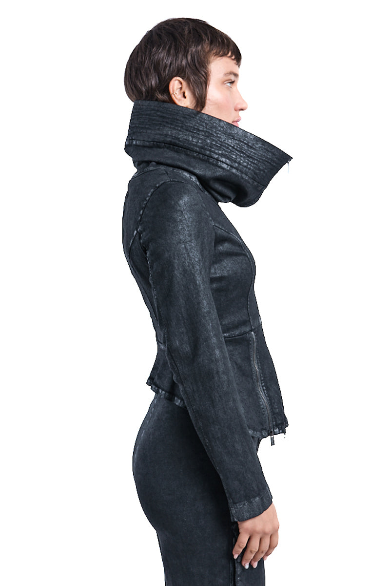 COATED HIGH NECK STRETCH JACKET