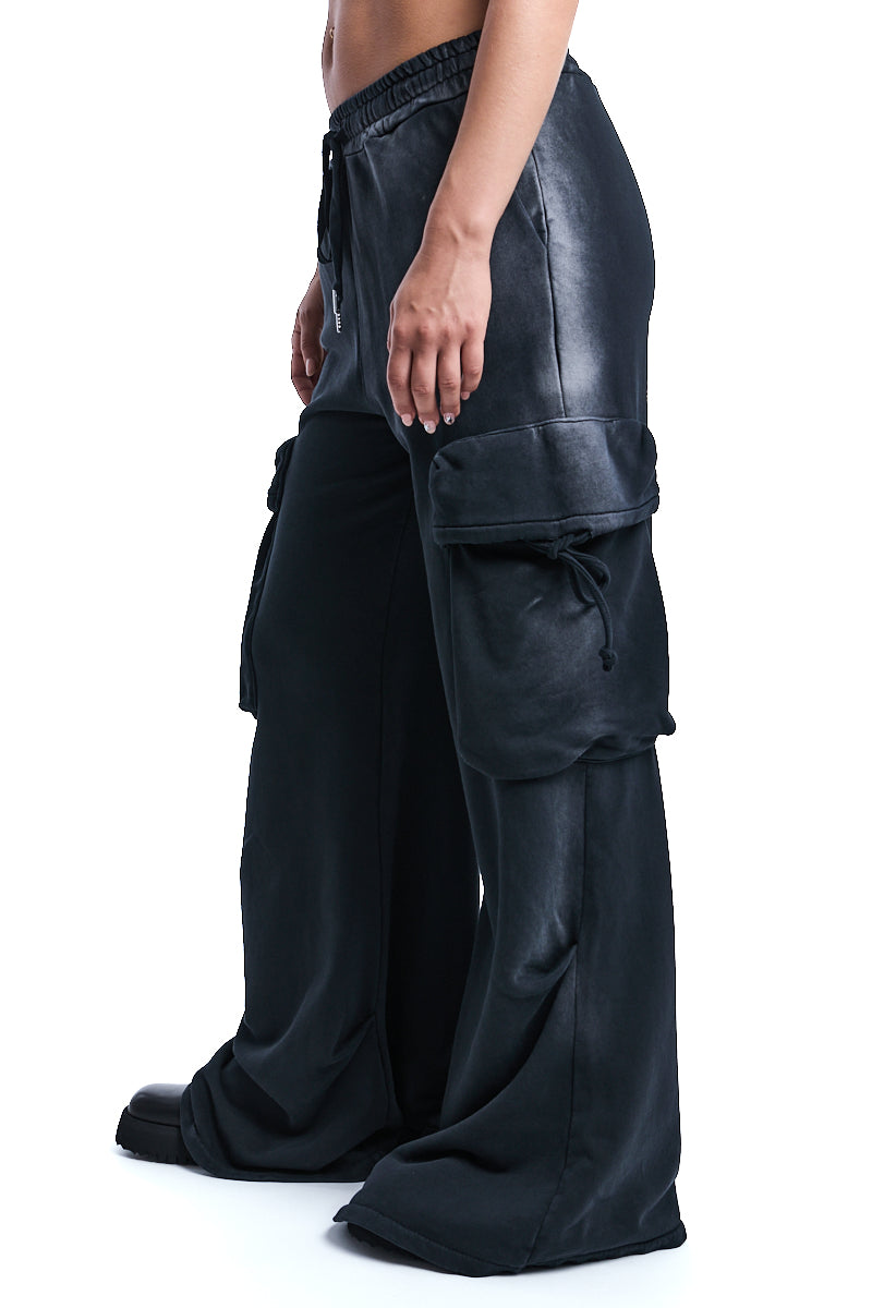 DYED FLEECE CARGO WIDE PANTS