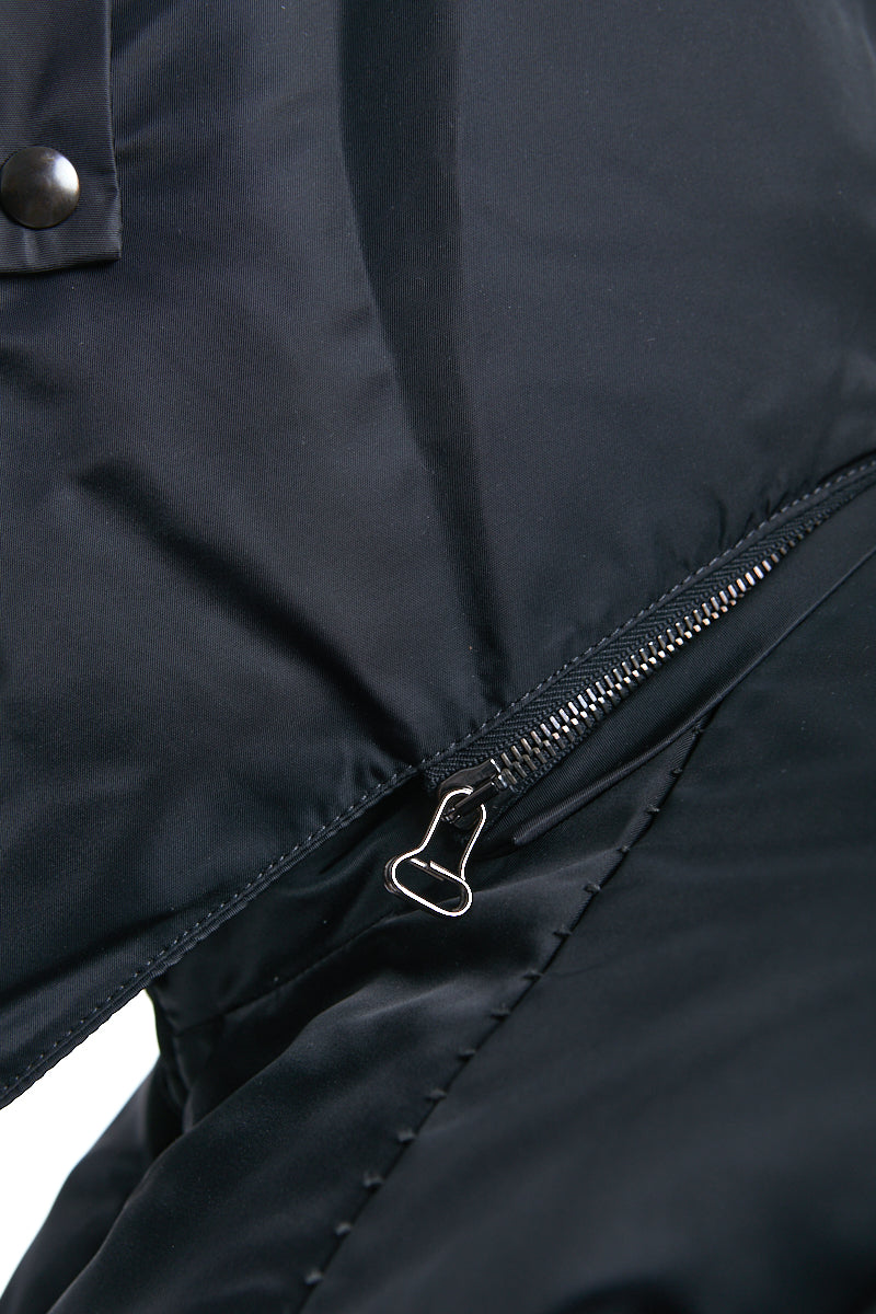 Black OVER THINDOWN BOMBER