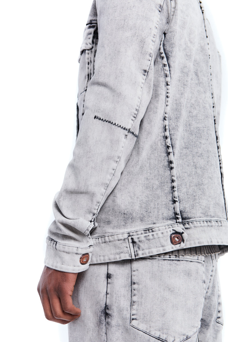 BLEACHED EXTERNAL SEAM JEANS JACKET