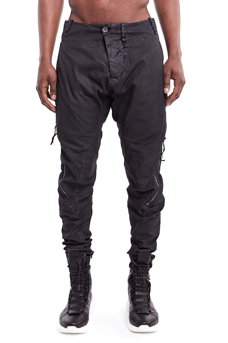 SMEARED BLACK FRONT ELONGATED ZIP PANTS