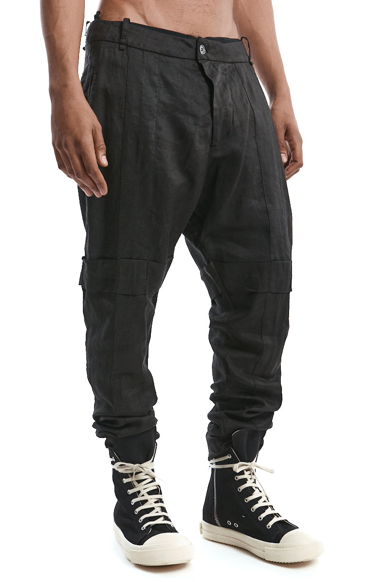 BLACK BAGGY PLEATED TROUSERS