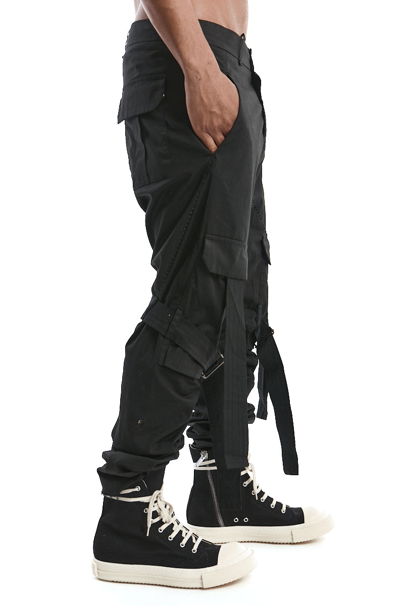 BLACK BAGGY STRAP POCKET TROUSERS