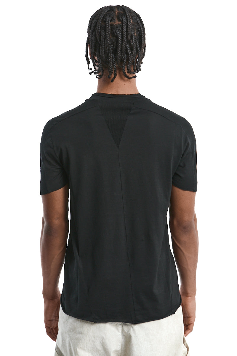 BLACK RIB YOKE TEE