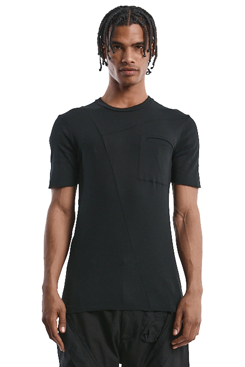BLACK DIAGONAL POCKET RIB TEE