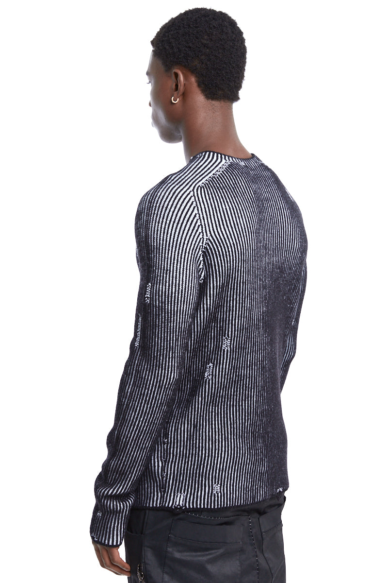 BLACK AND WHITE KNITTED WOOL JERSEY