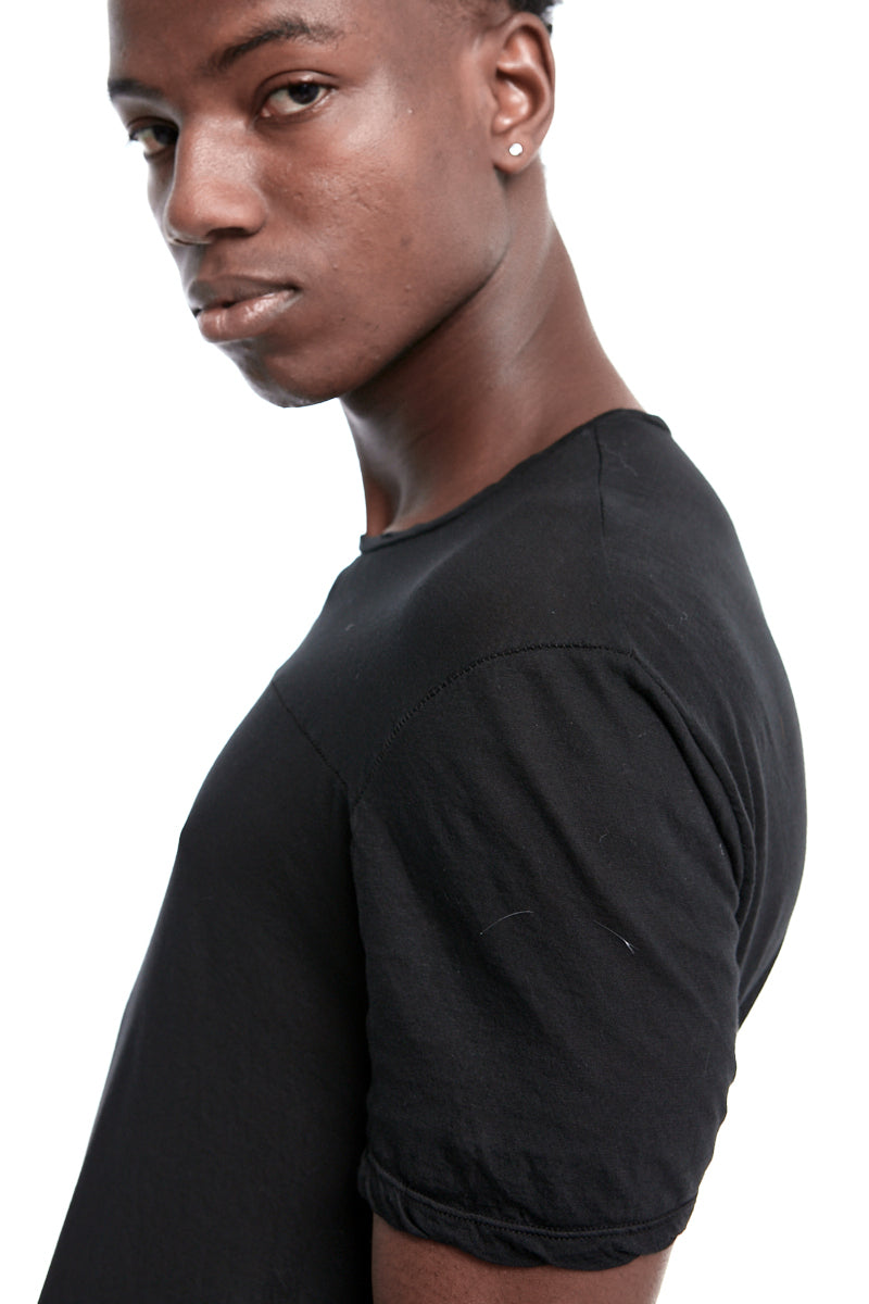 BLACK LIGHTWEIGHT STITCHING TEE