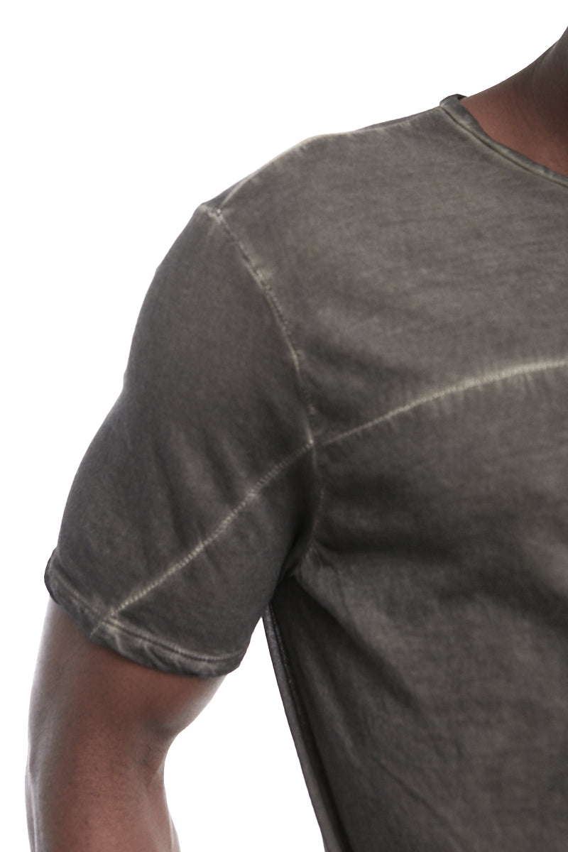 GREY RESIN LIGHTWEIGHT STITCHING TEE