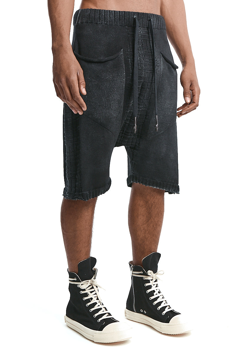 BLACK KNITTED DROP CROTH SHORTS