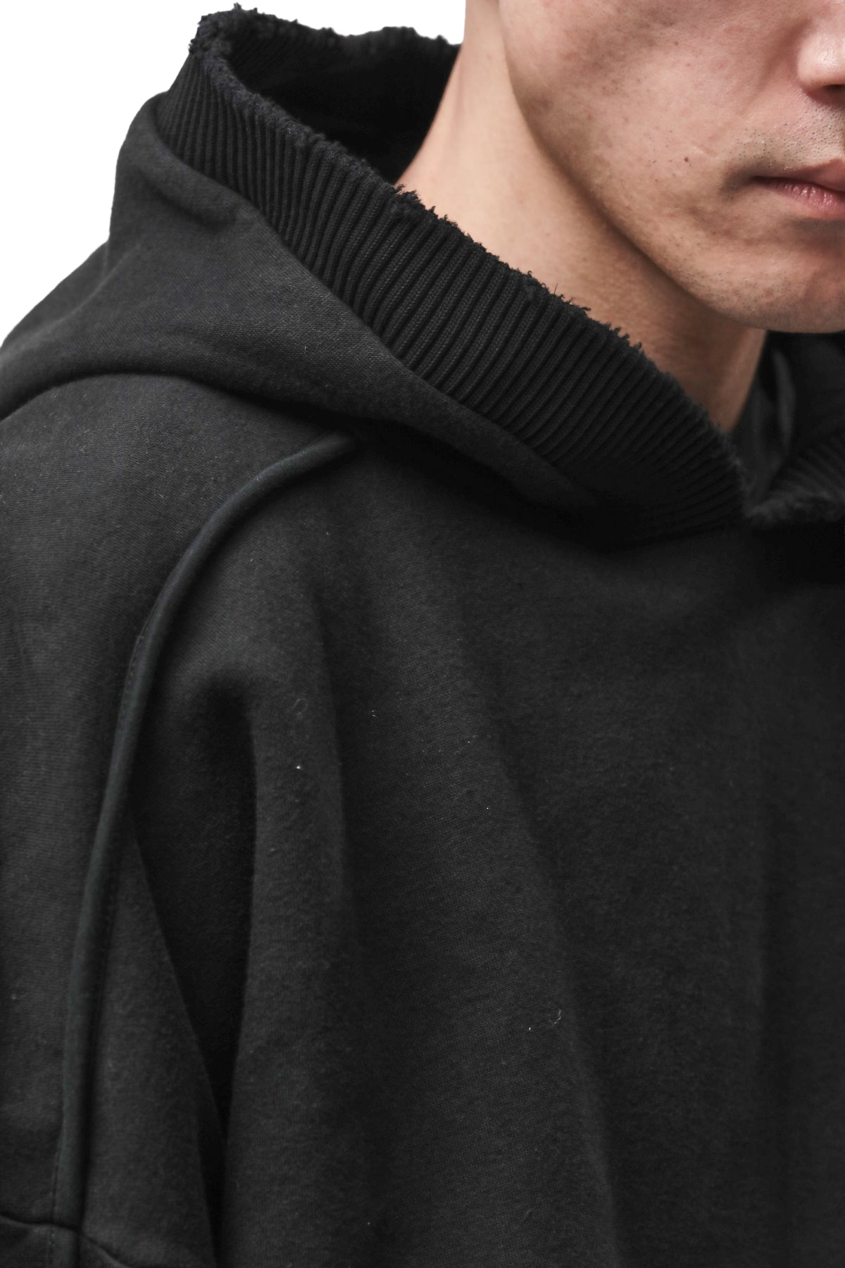 THOM-KROM-SHOP-ONLINE-MS192-BLACK-5207