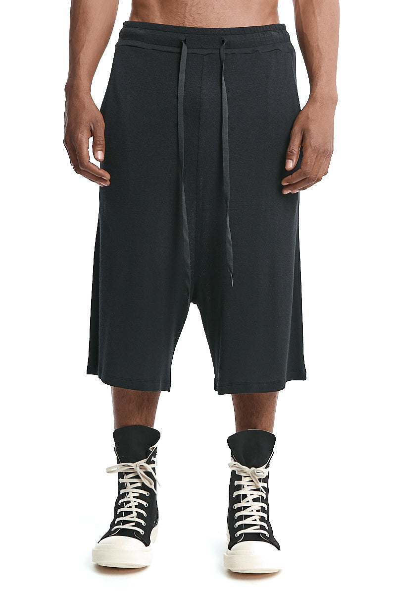 BLACK FLEECE SHORTS
