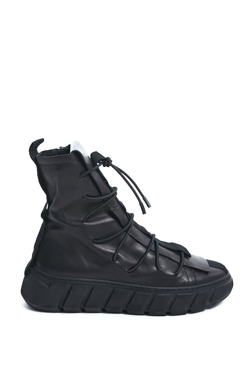 WATCH OUT LEATHER SNEAKERS