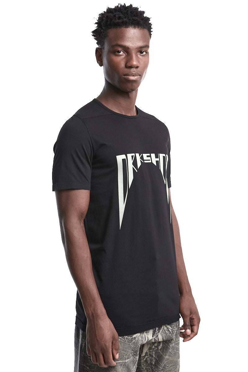 DRKSHDW PRINT LEVEL TEE