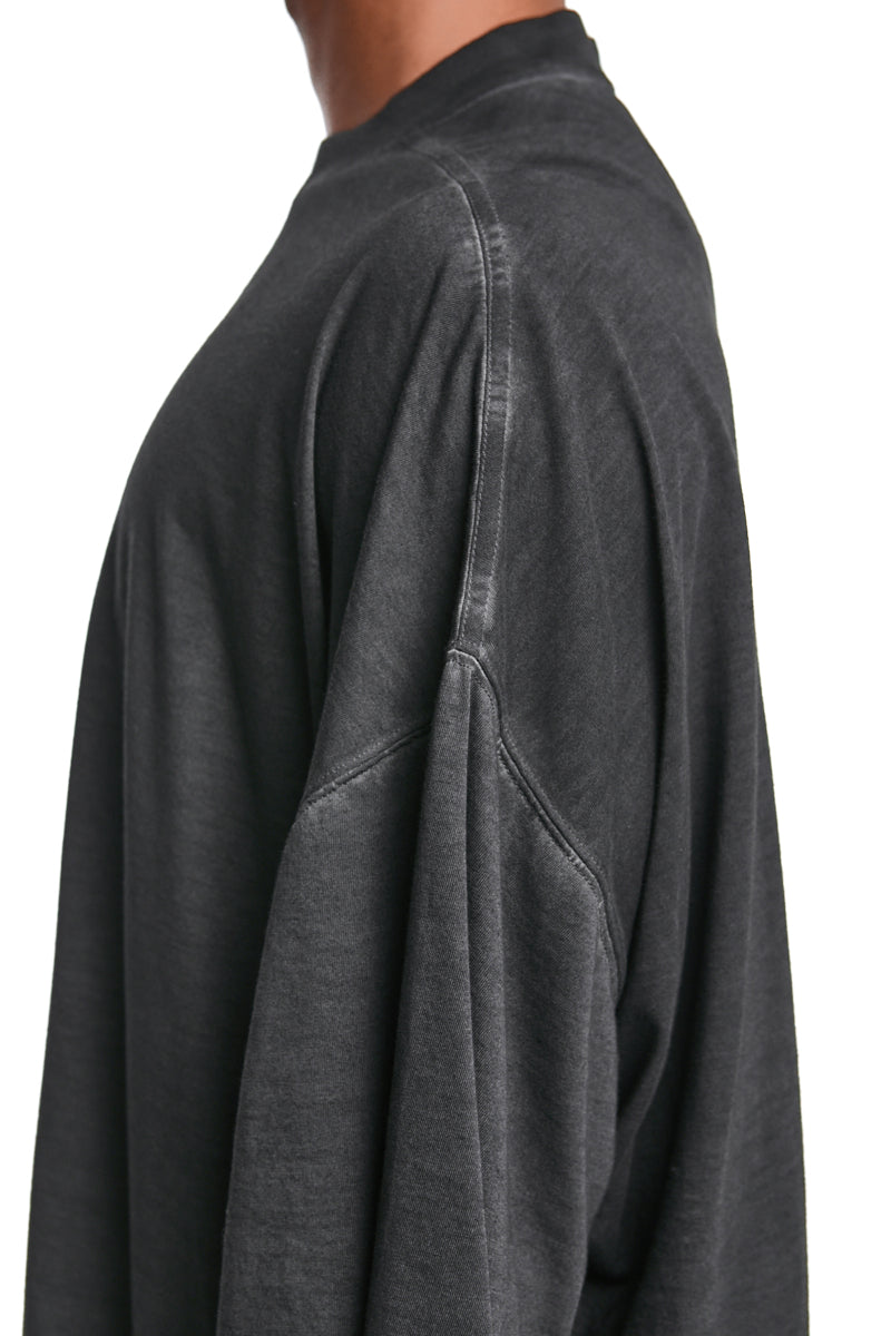 FADED BLACK PENTA PRINT TOMMY T