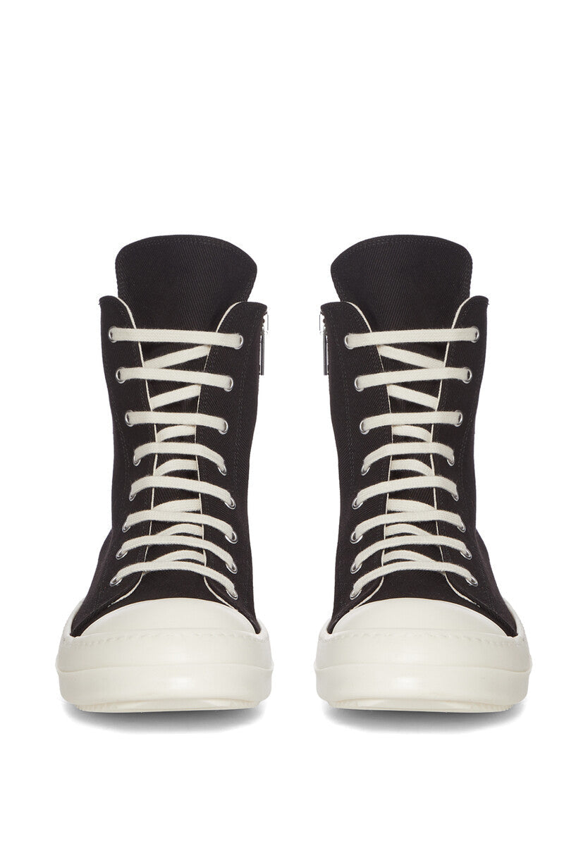 BLACK/PEARL PENTASTITCH SNEAKS