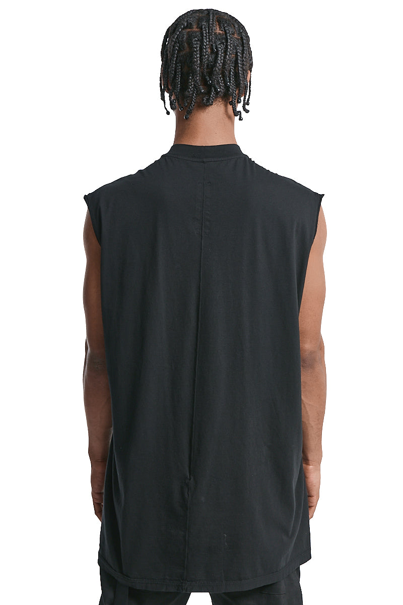 BLACK TARP TEE