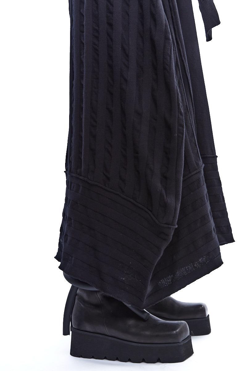 4 SLEEVES KNITTED DRESS