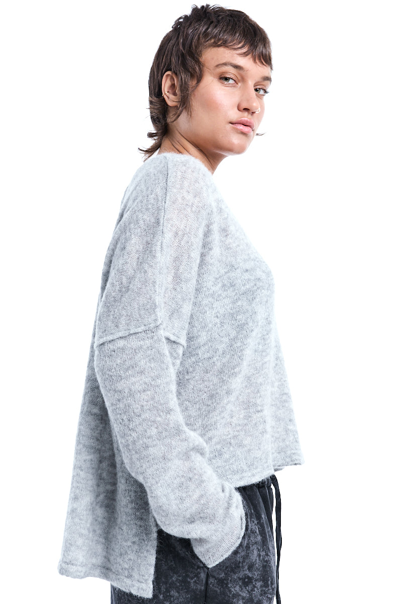 PEARL JUMPER WITH REMOVABLE SNOOD