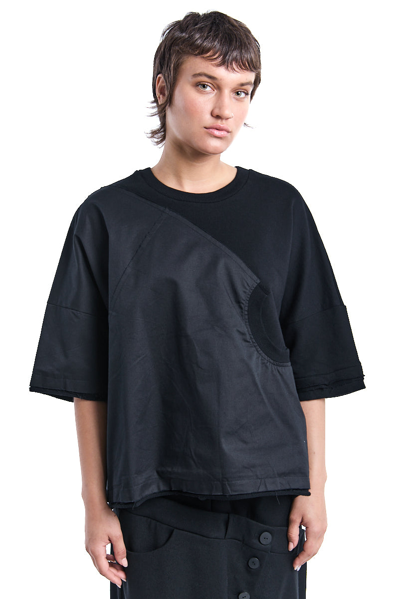 BLACK OVERSIZE TOP