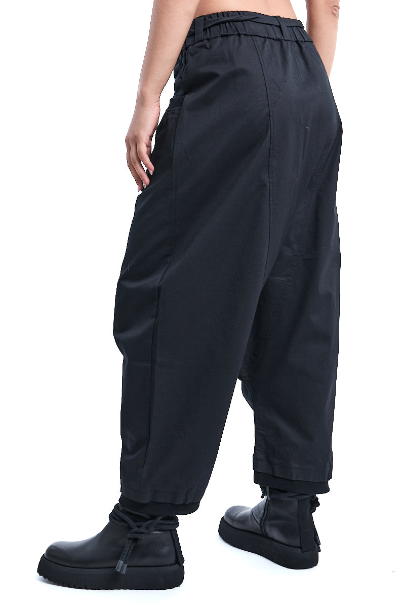 BLACK OVER DROPPED CROTCH PANTS