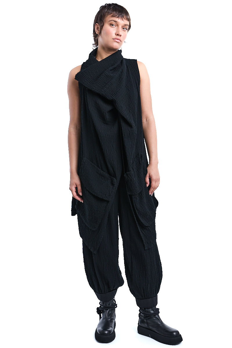 BLACK CRINKLED SOFT GILET