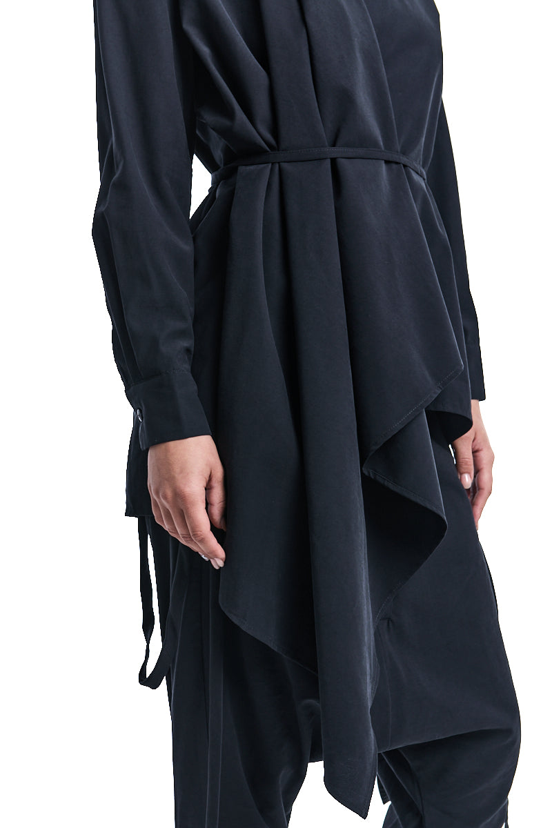 BLACK OVERLAPPED JACKET