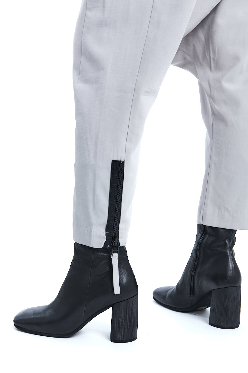 PEARL SOFT ZIPPED PANTS