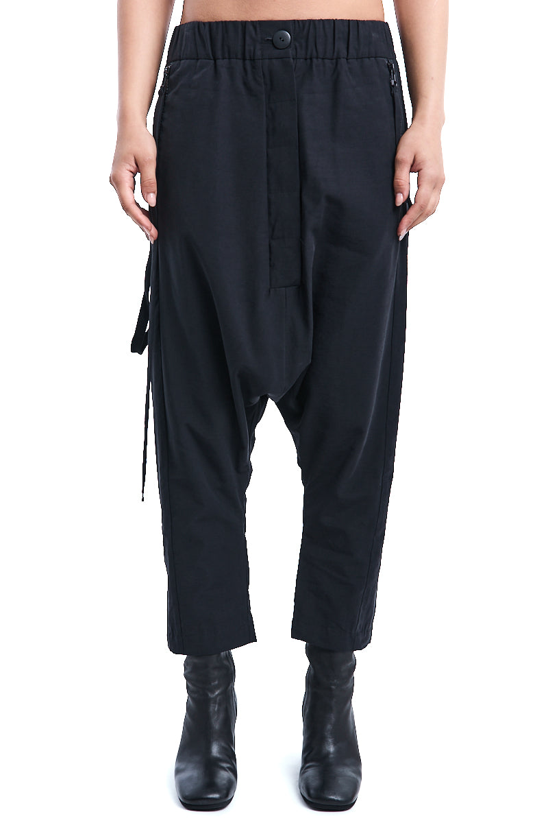 BLACK SOFT ZIPPED PANTS