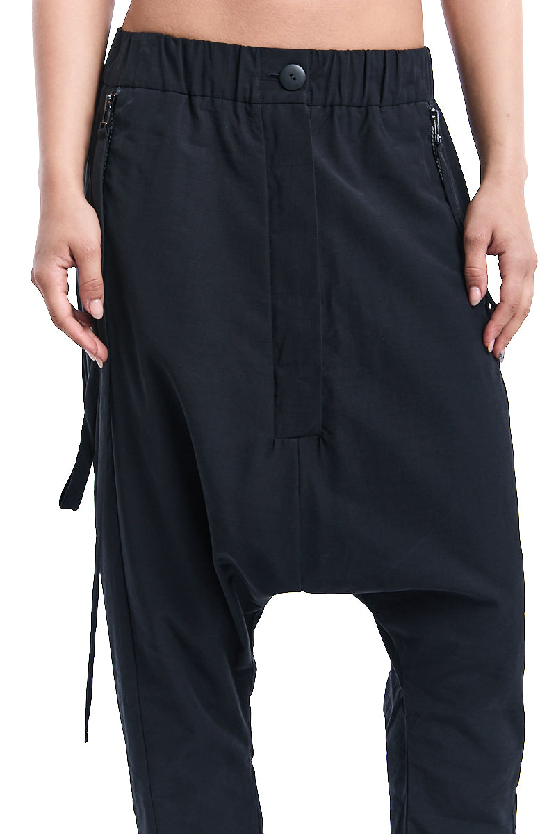 BLACK SOFT ZIPPED PANTS