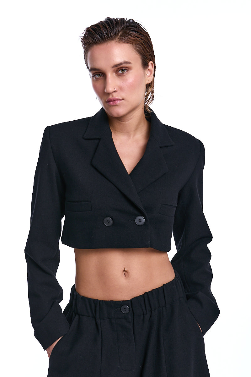BLACK DOUBLE-BREASTED CROP BLAZER