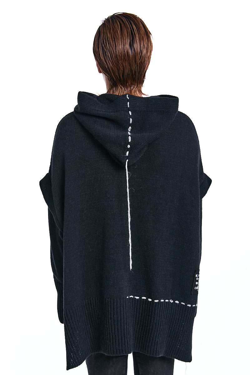 BLACK HOODED WOOL SWEATER