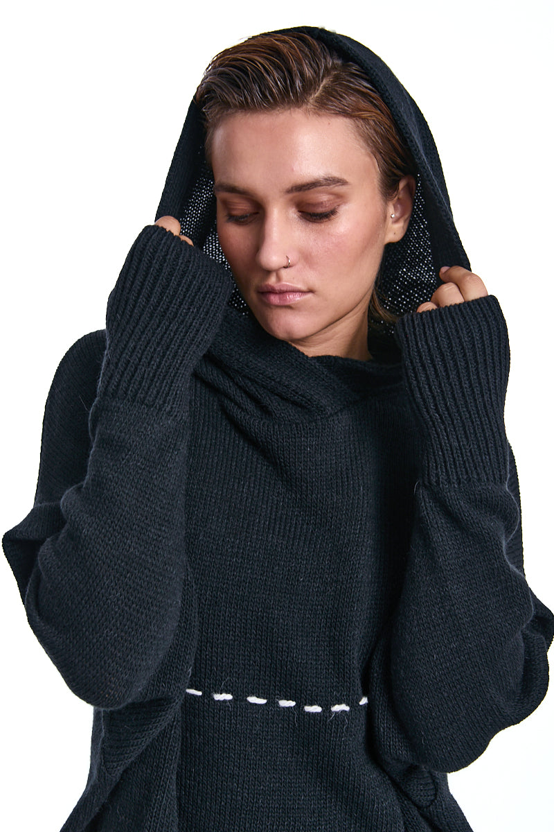 BLACK HOODED WOOL SWEATER