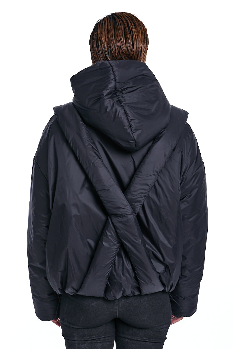 BLACK HOODED BOXY PUFFER JACKET