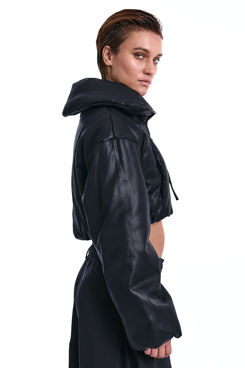 BLACK COATED CROP PADDED JACKET