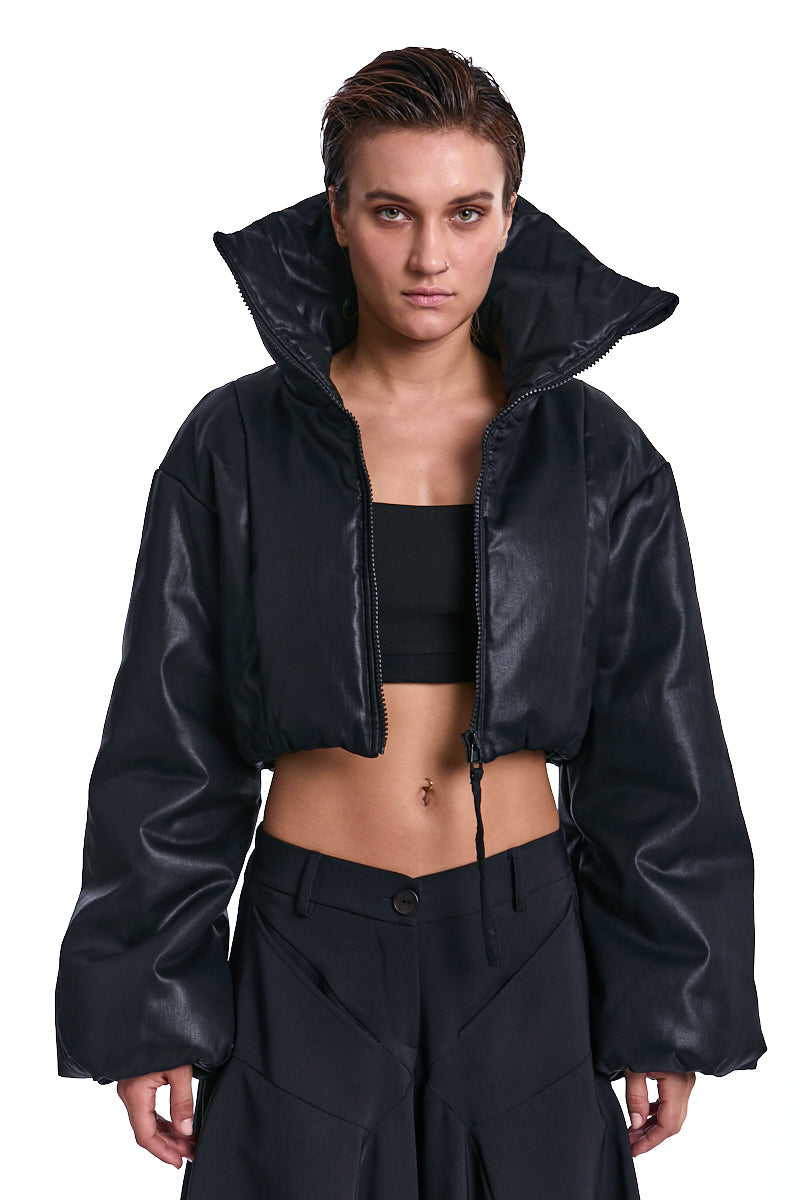 BLACK COATED CROP PADDED JACKET