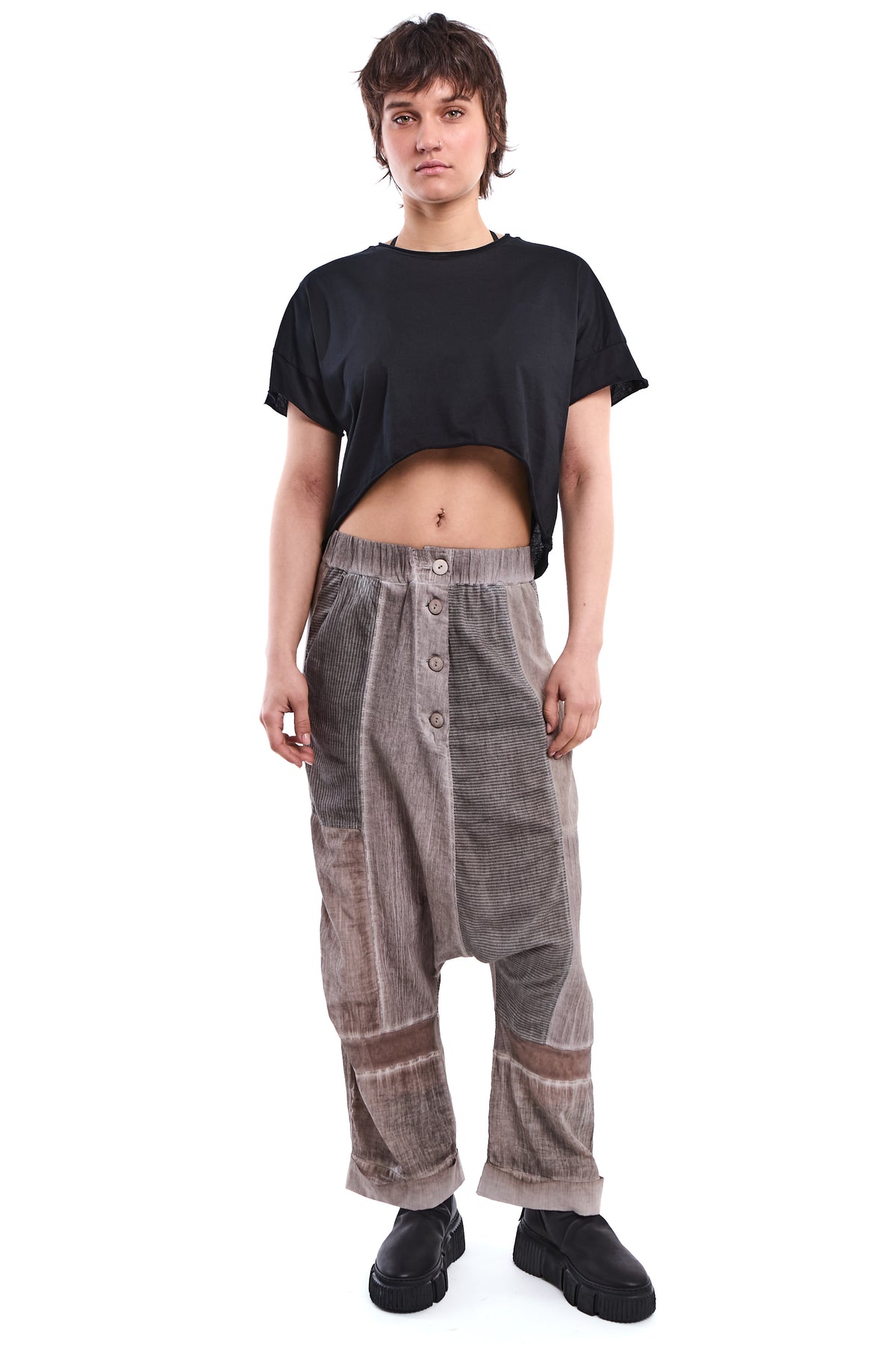 BLACK SOFT JERSEY CROP TOP