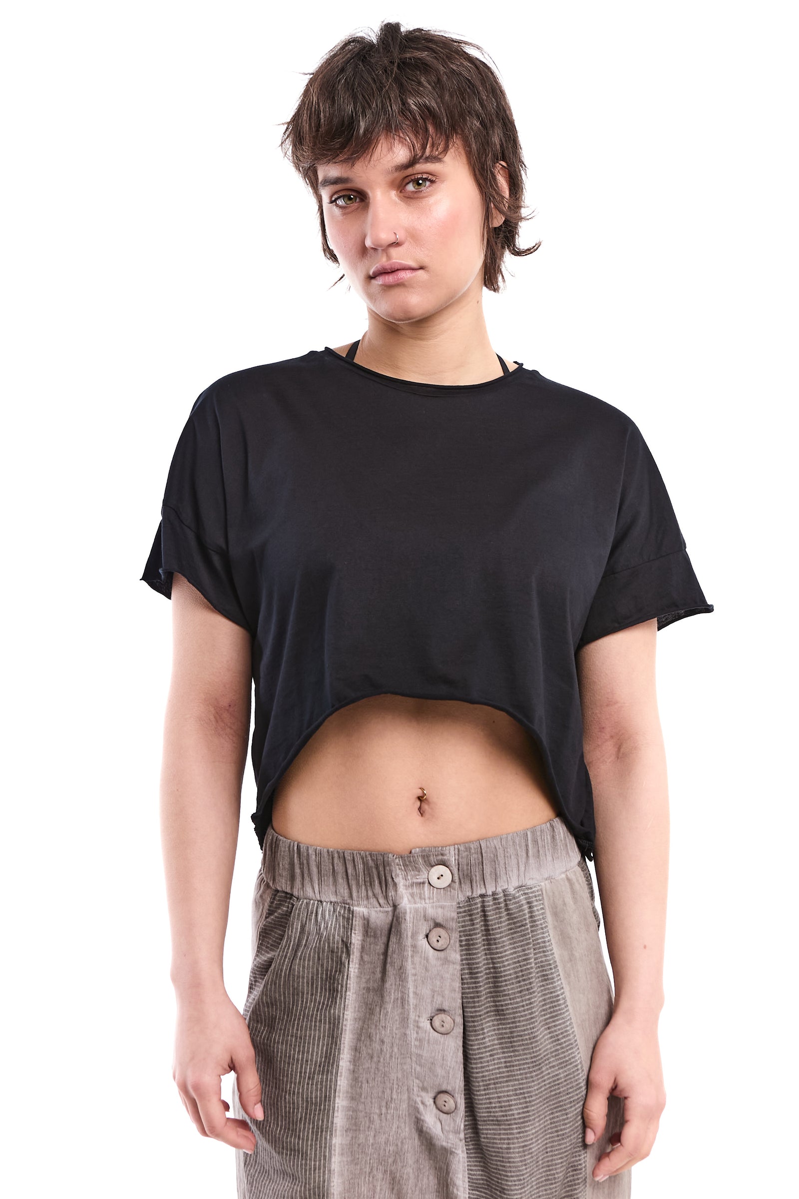BLACK SOFT JERSEY CROP TOP