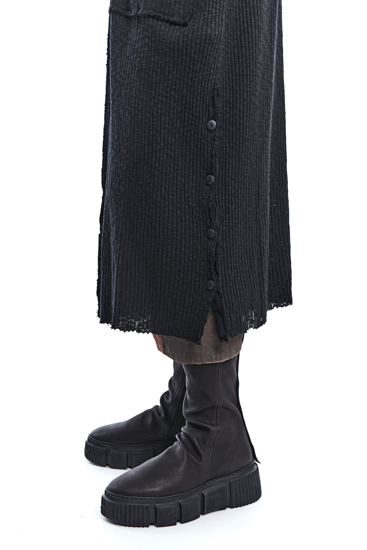 DECONSTRUCTED LATERAL SLIT CARDIGAN