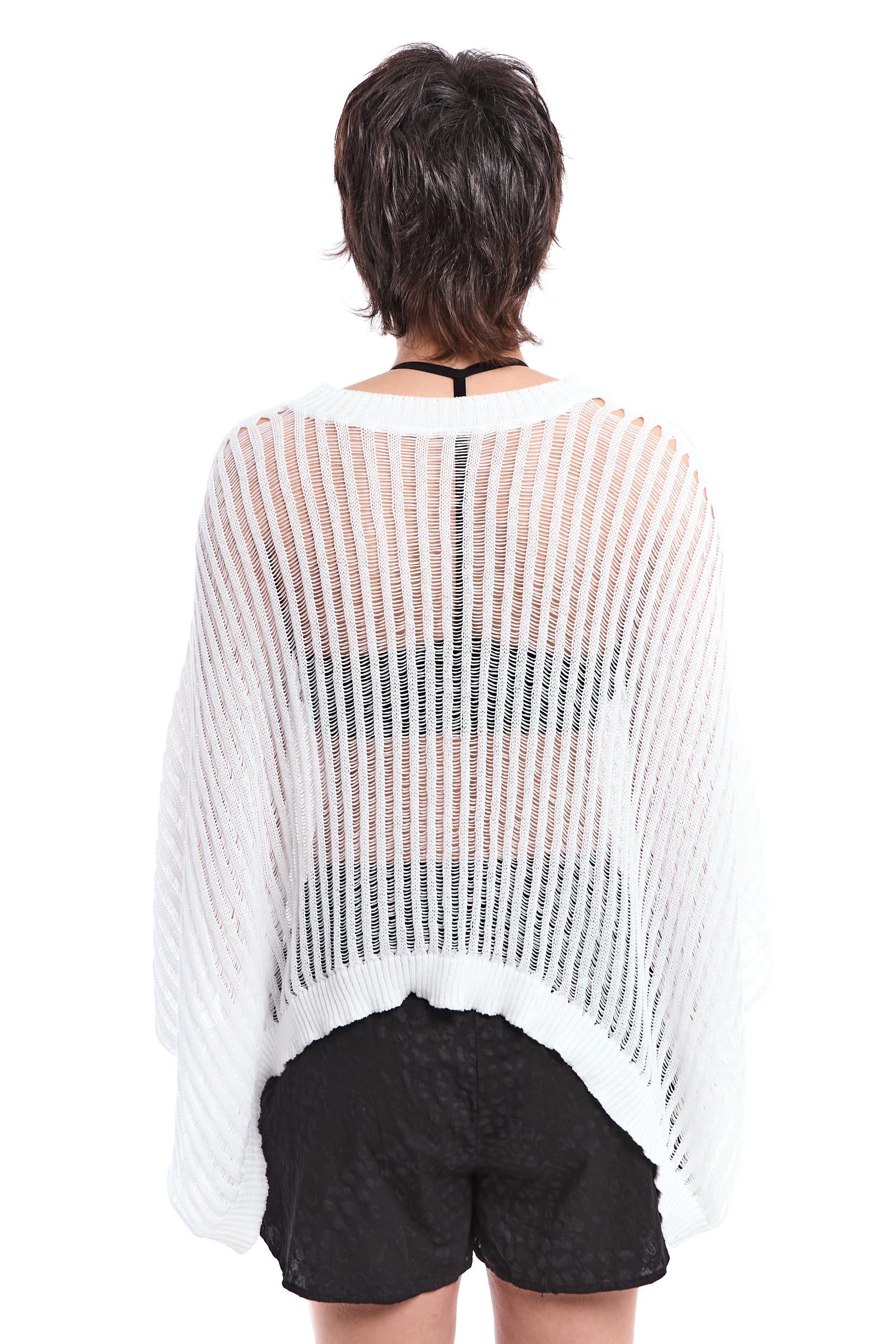 WHITE LOOSE-KNIT OVERSIZED COTTON SWEATER