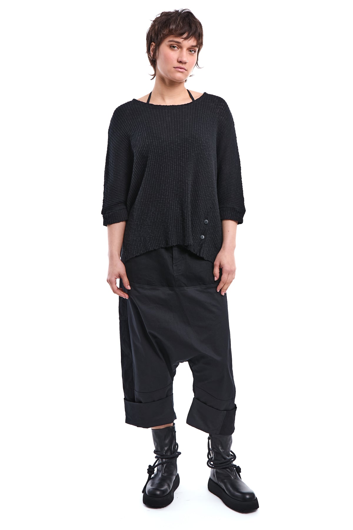SLOUCHY BUTTON-SLIT COTTON KNIT