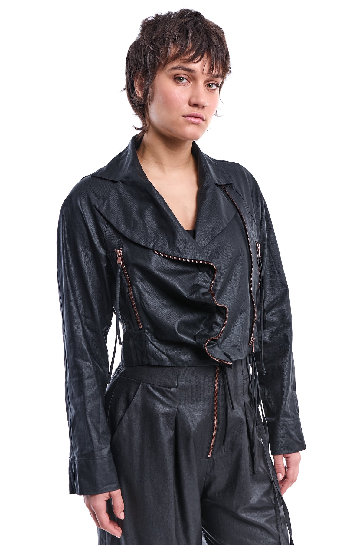 WAXED ASYMMETRIC LINEN-BAMBOO JACKET