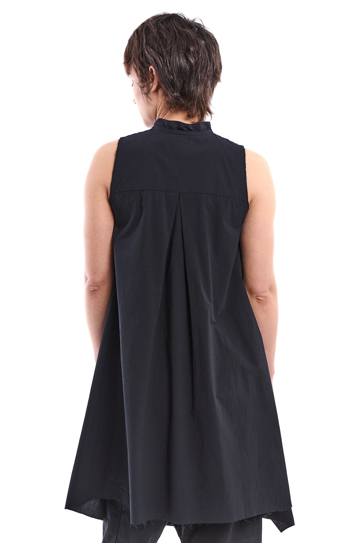 BLACK DIPPED-HEM BAND-COLLAR BLOUSE