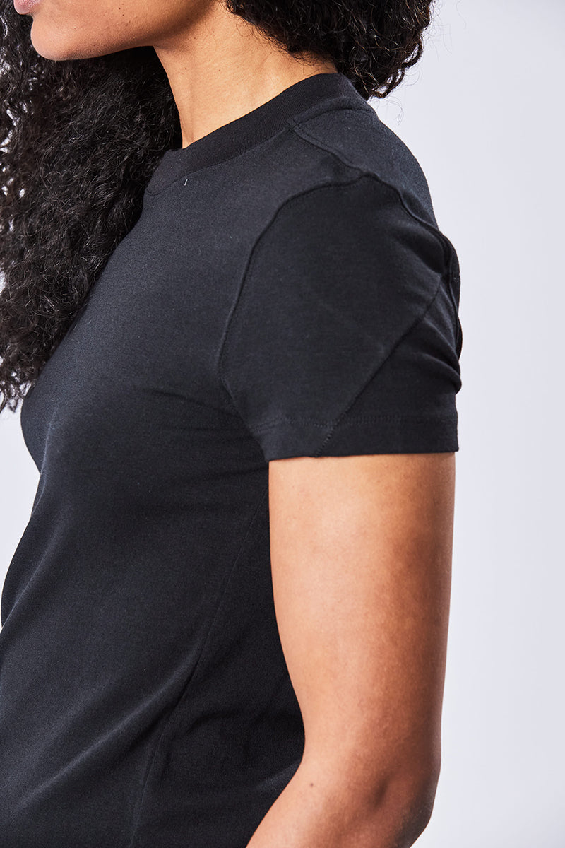 BLACK SOFT BASIC TEE